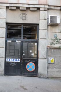 Čeka se dolazak Mike Aleksića u stan u Beogradu