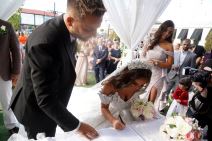 Lažne čitulje poznatih na društvenim mrežama