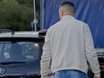 bahati-vozac,-mercedes,-beograd,-pekara