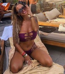 Aleksandra Nikolić pokazala trudnički stomak