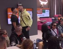 Screenshot 2021-10-18 180052