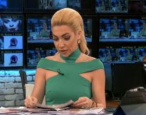 Jovana Jeremić u haljini sa šlicem 