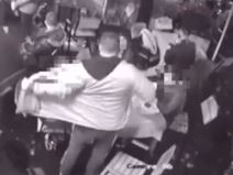 pljačka u kafani 4.jpg