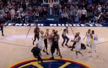 nikola jokic tuca iz drugog ugla1.png