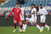 Prazan stadion na Srbija Katar 