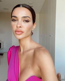 Supruga Danija Alvesa Žoana Sanc