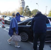 Lepa Brena, Aerodrom (4).jpg