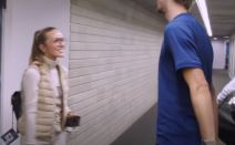 Jelena Đoković čestita Zverevu 4.jpg