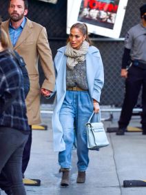 Jennifer Lopez (3).jpg