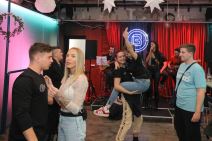 Nastup Lene Čolak, Rijaliti Bar (4).jpg