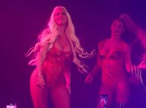 Jelena Karleuša Nova Godina nastup (2).jpg