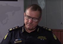 Majkl Outram (2).png