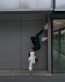 Devojka sa najdužim nogama na svetu  (3).jpg