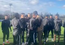 Aleksandar Scekic pozdrav Partizan 4.jpg