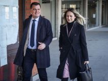 mika aleksić žena advokat