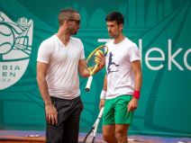 Novak Djokovic, Zagrevanje pred mec, Rubljov (4).jpg