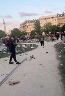 smeće liverpul 2.jpg