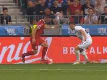 dusan tadic dribling.jpg