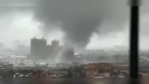 MK - China broke the record for natural disasters! Tornadoes, floods, heat at the same time! [7XMiKuhvh4U - 853x480 - 2m40s].jpg