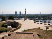 Vrucina, beograd, ljudi,  (1).jpg