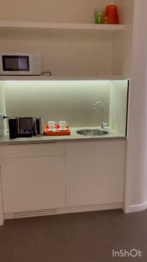 Kristijano ronaldo, hotel (3).png