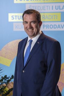 Ognian Zlatev, Europska komisija, panel Smrt činjenica.jpg