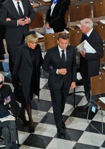 Emanuel Makron sahrana kraljica elizabeta (4).jpg