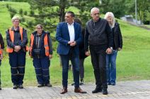 U SUBOTICI POSAĐENO 75 SADNICA ČETINARA: U akciji učestvovao i gradonačelnik Stevan Bakić! (FOTO)