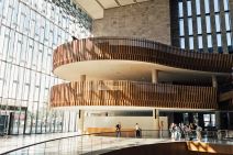 Enterijer Ataturk kulturnog centra.jpg