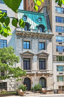 Titova vila Menhtetn (2).jpg