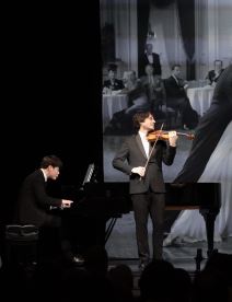 printskrin Čaplin osmeh.jpg