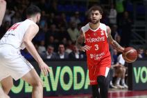 Svađa Svetislava Pešića i Ergina Atamana na meču Srbija - Turska