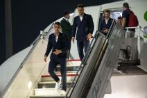 Doček Srbije u Kataru narodna nošnja