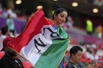 Navijaci Vels Iran (4).jpg