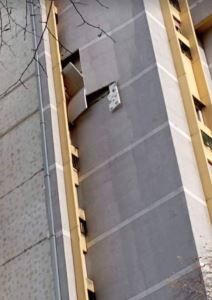 Odvaljen krov na Vidikovcu od vetra