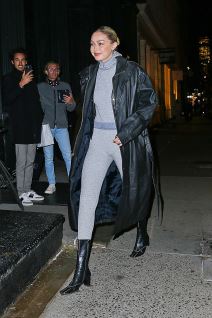 Điđi Hadid u helankama (1).jpg