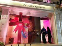 Viktorija Bekam u suknji otkrila znake starenja