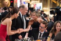Dzenifer-Aniston-0215079434.jpg