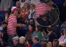 Izbačeni navijači na Novakovom meču