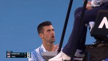 Novak Đoković se svađa sa sudijom (3).jpg