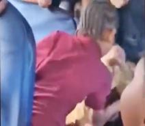 Tuca u skolskom autobusu (3).png