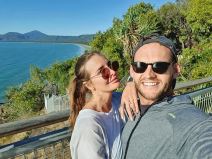 Evelin Miler žena sa dve vagine (4).jpg