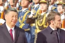 Makron Si Djinping (5).png