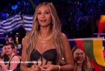 voditeljka evrovizije