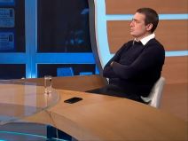 Collage Maker-30-May-2023-05-55-PM-2527.jpg