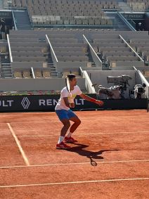 Novak trenira, Stefan pomaže (9).jpg