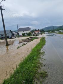 Katastrofa u Kosjeriću, poplavljeno preko 20 kuća  (5).jpg