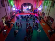 Sombor navijači Denvera gledaju utakmicu