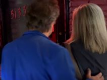 Kim Bejsinger pre i posle operacija