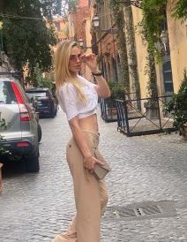 Ilary Blasi  4.jpg